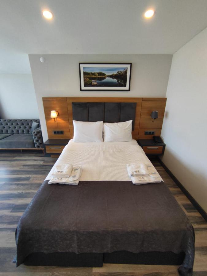 Canary Suite Otel Trabzon Exteriör bild